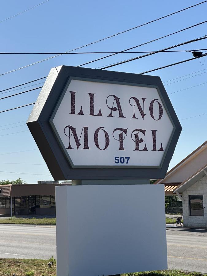 Llano Motel Bagian luar foto
